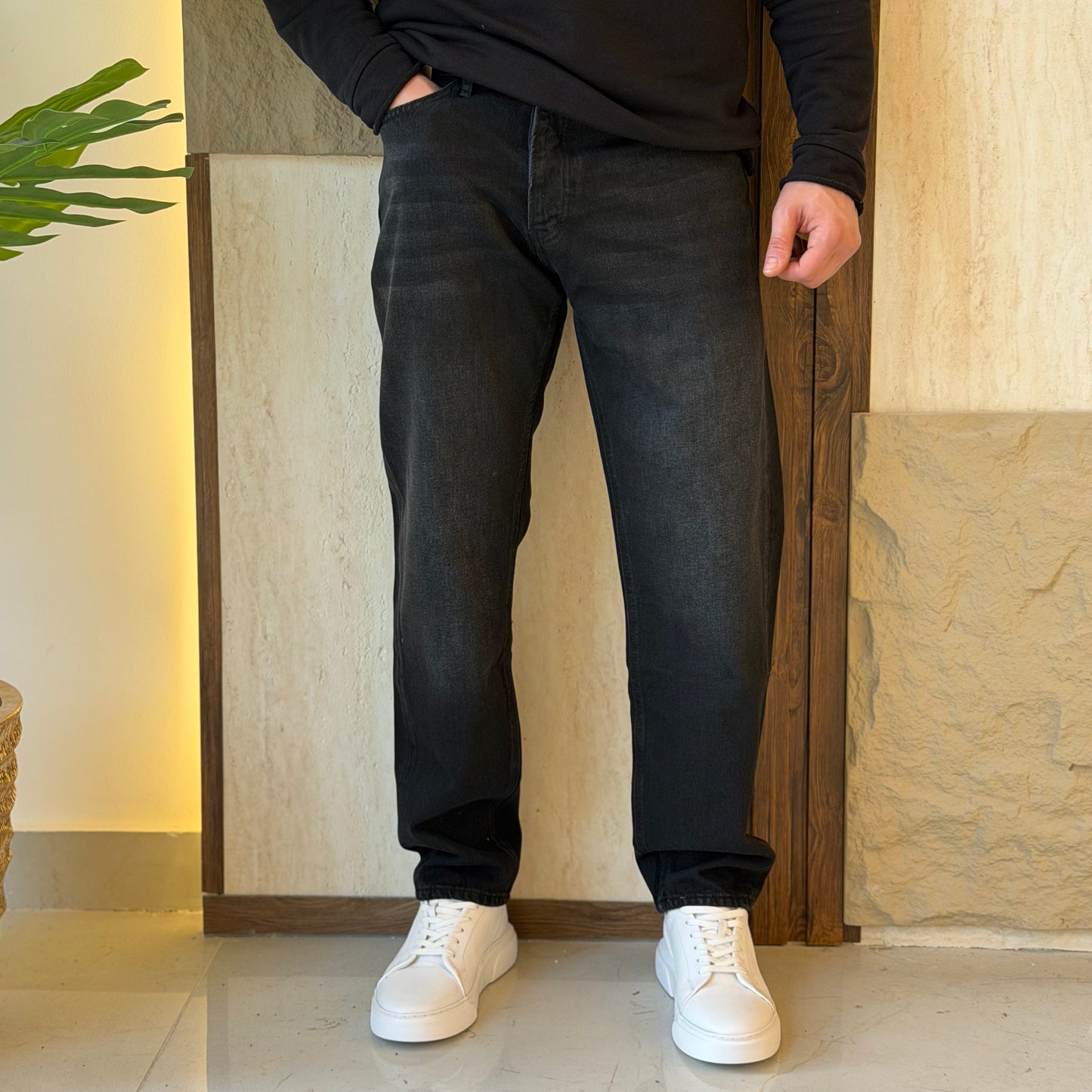 Straight Jeans