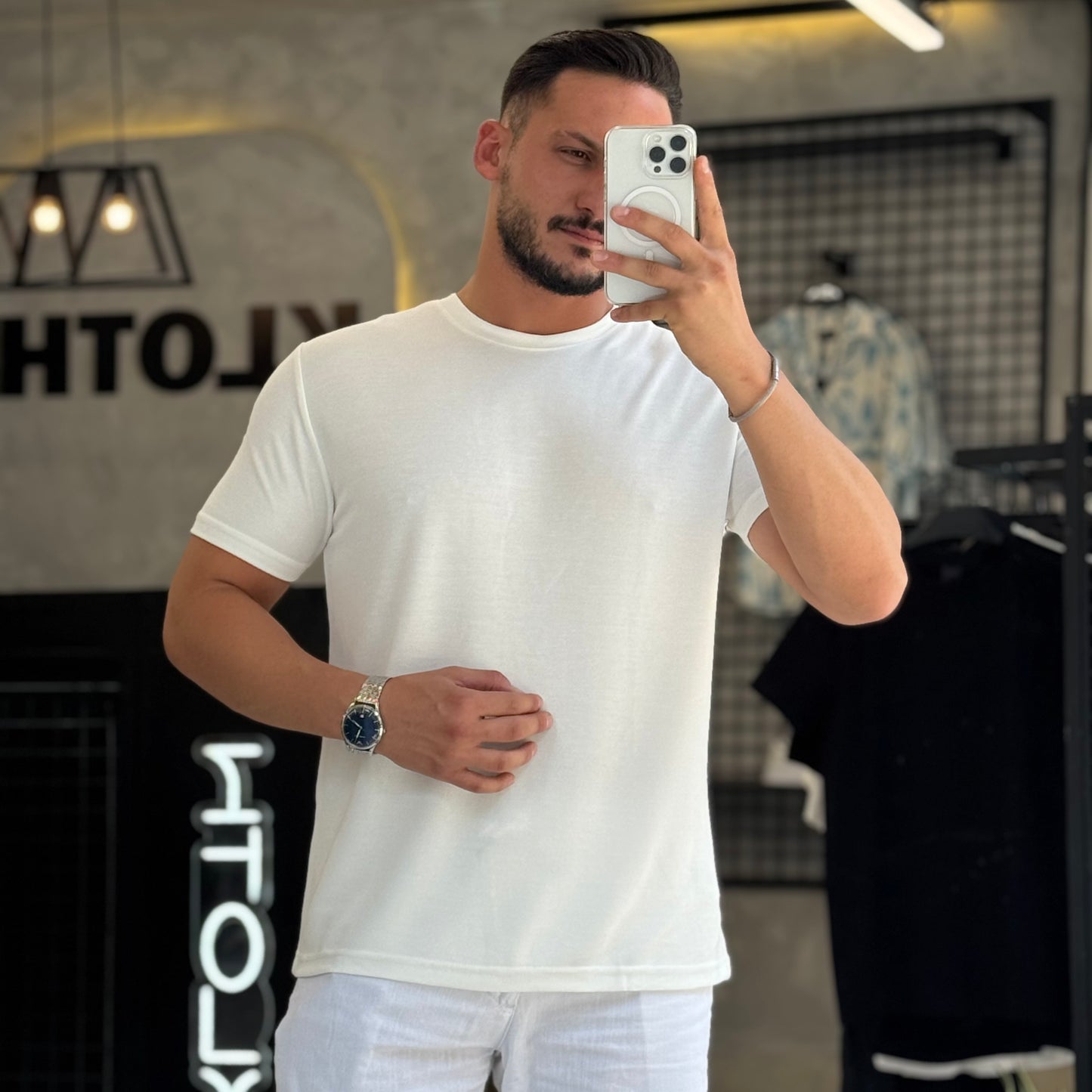 Light Basic T-Shirt - Kloth LB
